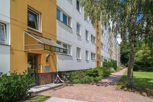Ihr Rückzugsort im Grünen – 3 Zimmer mit sonniger Loggia – Theodor-Heuss-Str. 42, 38444 Detmerode, Wolfsburg – Vorschaubild 3