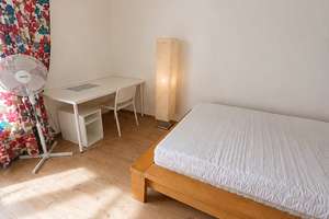 Schöne 1 Zimmer Etagenwohnung mit 27qm und Pantry-Küche in Top Lage Mannheim – B7 17, 68159 Innenstadt/Jungbusch, Mannheim – Vorschaubild 1