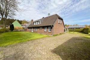 Einfamilienhaus mit Garage in Stadum – Die vollständige Adresse der Immobilie erhältst du vom Anbieter., 25917 Stadum – Vorschaubild 12