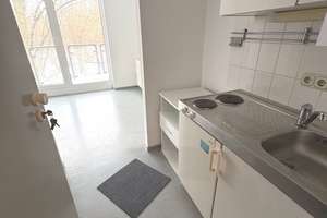 Charmante Dachgeschosswohnung mit Balkon in Braunschweig – Spinnerstraße 35, 38114 Westliches Ringgebiet, Braunschweig – Vorschaubild 3