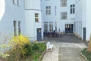 Charmante Altbauwohnung mit großem Balkon im ruhigen Hinterhaus – Die vollständige Adresse der Immobilie erhältst du vom Anbieter., 10827 Schöneberg, Berlin – Vorschaubild 6