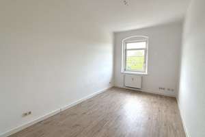 HIER STAUNT JEDER! ZENTRALER FAMILIENTRAUM - 5 Zimmer, 2 Bäder, EBK & viel Licht – Bernhardstraße 20, 9126 Lutherviertel, Chemnitz – Vorschaubild 7