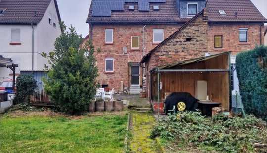 Bild von Charmantes Wohnhaus in Hanau mit großem Garten

