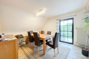 Duisburg-Buchholz: Lichtdurchflutete Maisonettewohnung mit Balkon und idyllischem Blick ins Grüne – Die vollständige Adresse der Immobilie erhältst du vom Anbieter., 47249 Buchholz, Duisburg – Vorschaubild 6
