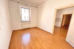 Provisionsfrei – Freie und gepflegte 6-Zimmer-Wohnung in Nürnberg – Landgrabenstraße 19, 90443 Steinbühl, Nürnberg – Vorschaubild 15
