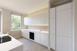 Stilvolles Juwel: Altbau mit exklusiver Ausstattung und Sauna – Kennedydamm 7, 40476 Golzheim, Düsseldorf – Vorschaubild 3