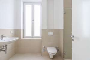 Lichtdurchflutete Wohlfühloase mit moderner Einbauküche und elegantem Tageslichtbad – Frankenstraße 8, 65183 Westend / Bleichstraße, Wiesbaden – Vorschaubild 4