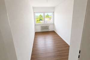 4-Zimmer-Wohnung in Veitshöchheim-Renoviert mit Garage – Die vollständige Adresse der Immobilie erhältst du vom Anbieter., 97209 Veitshöchheim – Vorschaubild 8