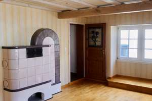 Historisches  MFH mit u.a. stilvoller 6 Zi.-Maisonettewohnung sowie großräumige Gewerbenutzung – Die vollständige Adresse der Immobilie erhältst du vom Anbieter., 60388 Bergen-Enkheim, Frankfurt am Main – Vorschaubild 1