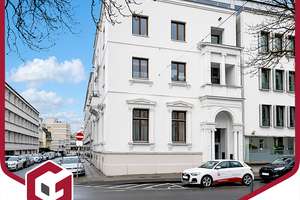 Weststadt: Besonders und großzügig! Maisonetteapartment mit Einbauküche, 2 Bädern und TG-Stellplatz