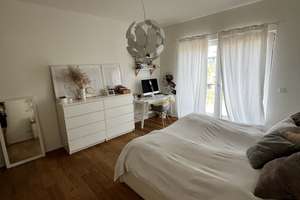 Ab Oct. Barrierefreie 3-Zimmer-Wohnung in Berlin-Lichtenberg – hochwertige Einbauküche, Parkettbode – Die vollständige Adresse der Immobilie erhältst du vom Anbieter., 10367 Lichtenberg (Ortsteil), Berlin – Vorschaubild 5