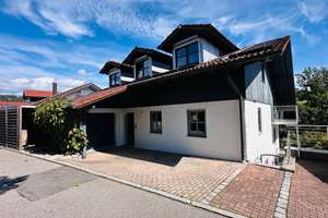 Ein Idyll im Grünen: Ihr neues Zuhause mit Einliegerwohnung – Die vollständige Adresse der Immobilie erhältst du vom Anbieter., 94336 Windberg – Vorschaubild 4