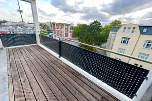 "Seniorengerechtes Servicewohnen" mit Einbauküche, Duschbad, Fahrstuhl und Terrasse...!!! – Gerhart-Hauptmann-Str. 13, 18055 Stadtmitte, Rostock – Vorschaubild 7