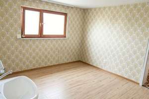 GROSSZÜGIGES WOHNHAUS: schöne Lage in Balingen – Die vollständige Adresse der Immobilie erhältst du vom Anbieter., 72336 Balingen – Vorschaubild 13