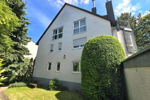 Exklusive Haus-im-Haus-Wohnung mit traumhaftem Privatgarten in Bestlage von Sachsenhausen – Die vollständige Adresse der Immobilie erhältst du vom Anbieter., 60598 Sachsenhausen-Süd, Frankfurt am Main – Vorschaubild 6
