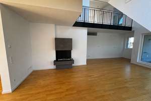 Von Privat: Maisonette-Penthouse München-Harlaching  – Die vollständige Adresse der Immobilie erhältst du vom Anbieter., 81825 Neuharlaching, München – Vorschaubild 9
