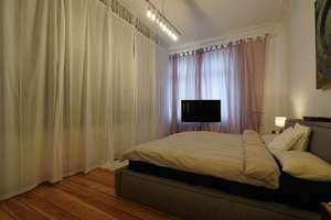 Stilvolle 6-Zimmer-Altbauwohnung in fußläufiger Nähe zur Wiesbadener Innenstadt – Die vollständige Adresse der Immobilie erhältst du vom Anbieter., 65185 Mitte, Wiesbaden – Vorschaubild 8