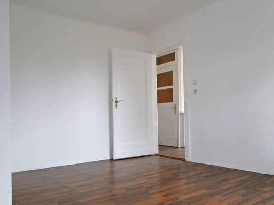 Freistehendes 2-Familienhaus in Wandlitz mit Ausbaumöglichkeiten - Bild 13