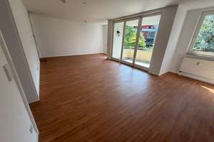 Zentral wohnen in Leipzig: Helle 2-Zimmer-Wohnung mit Balkon – 4315 Neustadt-Neuschönefeld, Leipzig – Vorschaubild 3