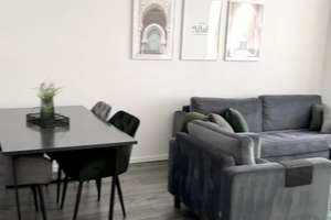 Schicke 2 Zimmer Wohnung mit EBK, Balkon und Blick ins Grüne in MG-Bonnenbroich-Geneicken – Hermann-Löns-Straße 20, 41238 Mülfort, Mönchengladbach – Vorschaubild 4