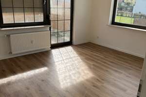 Helle 2-Zimmer-Terrassenwohnung mit Terasse in Fürth