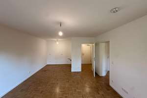 Terrassenwohnung mit 1,5 Zimmern und Parkett in München