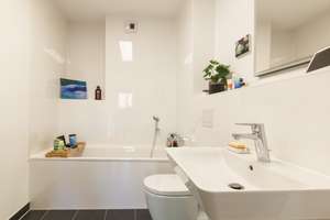 Property thumbnail 11