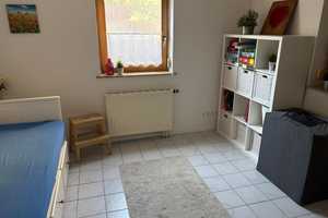 Geräumiges und modernisiertes 10-Zimmer-Mehrfamilienhaus in bester Lage – Emmendingen (Kreis) – Vorschaubild 20