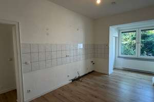 Vollständig renoviert in 2024 - Helle Erdgeschosswohnung mit schöner Aufteilung. – Heinrich-Strunk-Straße 42, 45143 Altendorf, Essen – Vorschaubild 6