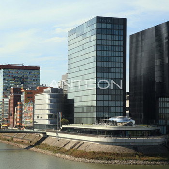 Hafenspitze | Sensationeller Blick über Düsseldorf | Besetzter Empfang