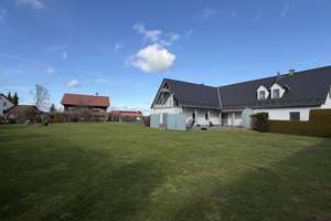 Großes Einfamilienhaus - Baujahr 2006 - mit 1.916 m² Grundstück, Doppelgarage & Homeoffice-Potenzial – Krottenseer Hauptstraße 14, 91284 Neuhaus an der Pegnitz – Vorschaubild 27