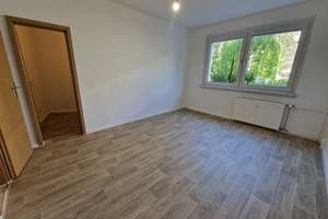 2-Zimmer-Wohnung mit Einbauküche zu vermieten – Ringstraße 47, 4209 Grünau-Mitte, Leipzig – Vorschaubild 9