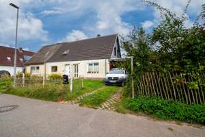 Kleines Haus – großes Potenzial im Grünen – Die vollständige Adresse der Immobilie erhältst du vom Anbieter., 24340 Windeby – Vorschaubild 2