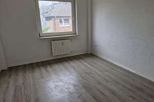3-Zimmer-Wohnung im 3.OG – Brückenstraße 20, 47053 Hochfeld, Duisburg – Vorschaubild 9