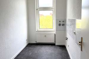 Frisch saniert mit Tageslichtbad und Balkon – Ackerstraße 24, 39112 Leipziger Straße, Magdeburg – Vorschaubild 4