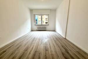 Erstbezug nach Renovierung - Ihr neues Zuhause in Duisburg! – Unter den Ulmen 130, 47137 Untermeiderich, Duisburg – Vorschaubild 2