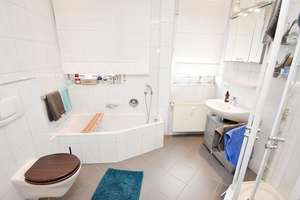 Großzügiges Wohnhaus mit zwei separat nutzbaren Wohneinheiten! – Die vollständige Adresse der Immobilie erhältst du vom Anbieter., 33649 Brackwede, Bielefeld – Vorschaubild 5