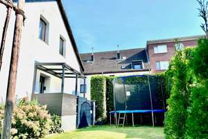 Umfangreich saniertes Einfamilienhaus mit großem Grundstück in Duisburg-Homberg – Die vollständige Adresse der Immobilie erhältst du vom Anbieter., 47198 Hochheide, Duisburg – Vorschaubild 1