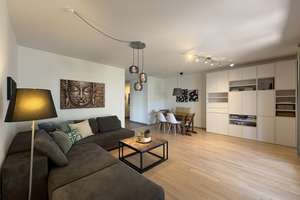 Nordend nahe Friedberger Warte: 4 Zimmer, ca. 107 m², Loggia, TG mit Wallbox – provisionsfrei