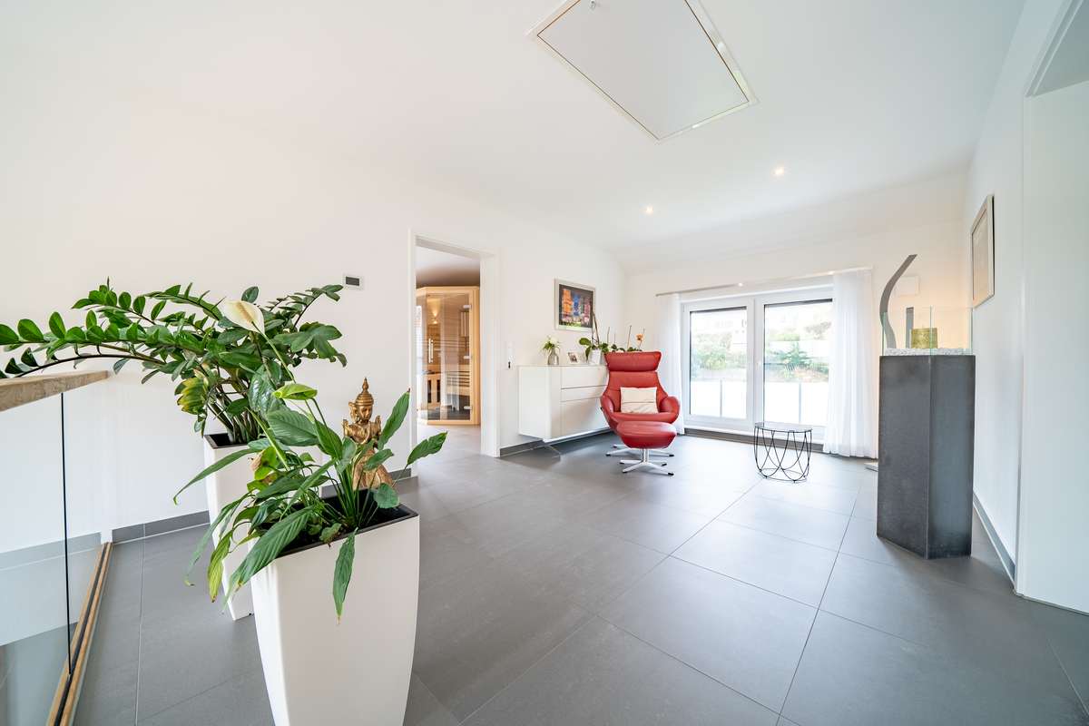 Immobilie in Denklingen - Traumhaftes EFH mit High End- Technik in Denklingen - Bild 4