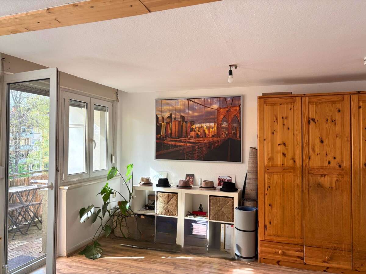 Schöne 1 Zimmer Wohnung mit Balkon in Freiburg Oberau auf Erbpachtgrundstück, Freiburg im Breisgau – Bild 2