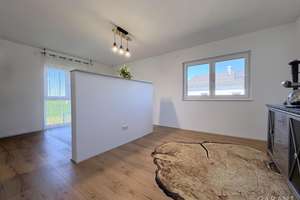 Exklusives Niedrigenergiehaus mit Traumgarten und stilvollen Wohnambiente! – Die vollständige Adresse der Immobilie erhältst du vom Anbieter., 89264 Weißenhorn – Vorschaubild 23