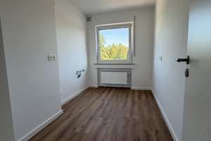 Erstbezug - ideal geschnittene 3-Zimmer-Wohnung in Köln-Weiden inkl. Küche! – Aachener Str. 1274, 50859 Weiden, Köln – Vorschaubild 13