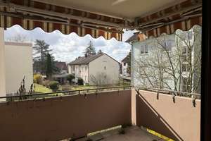 3-Zi.-ETW mit Südwestbalkon, Garage mit eigenem Tor, 3 Abstellräume - frei