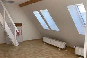 von privat: Top Lage Blücherplatz, sehr gepflegte 4 Zimmer Wohnung, z.Zt. vermietet zu verkaufen  – Blücherstraße 8, 24105 Blücherplatz, Kiel – Vorschaubild 3