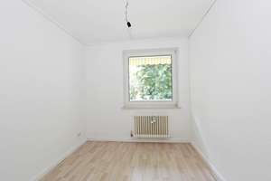 Sanierte 3-Zi.Wohnung mit Fernwärme in Bremen-Huchting! – Die vollständige Adresse der Immobilie erhältst du vom Anbieter., 28259 Mittelshuchting, Bremen – Vorschaubild 8