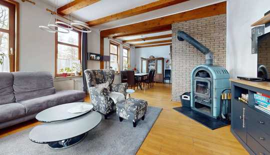 Bild von Freier Blick auf Felder und Wiesen — mit möglicher Pferdehaltung in der Umgebung