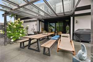 Repräsentative Villa mit Einliegerwohnung, Pool und Fitnessbereich, 2 Doppelgaragen – Die vollständige Adresse der Immobilie erhältst du vom Anbieter., 41379 Brüggen – Vorschaubild 22