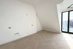 Traumwohnung im 5. OG - modernisierter Altbau mit Aufzug, Balkon, A+ Energieklasse und Einbauküche – Die vollständige Adresse der Immobilie erhältst du vom Anbieter., 12163 Steglitz, Berlin – Vorschaubild 9