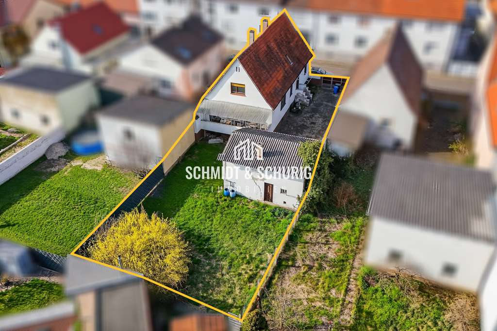 Immobilie in Kronau - Charmantes Einfamilienhaus mit soliden Gestaltungsmöglichkeiten. - Bild 2